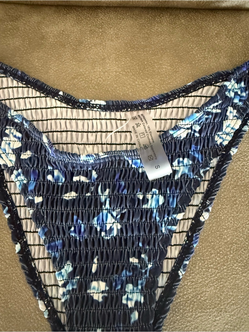 Blue floral underwire and high waist ruched bikini - Picture 7 of 8